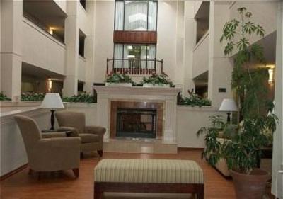 фото отеля Holiday Inn Express Milton