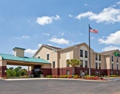 фото отеля Holiday Inn Express Milton