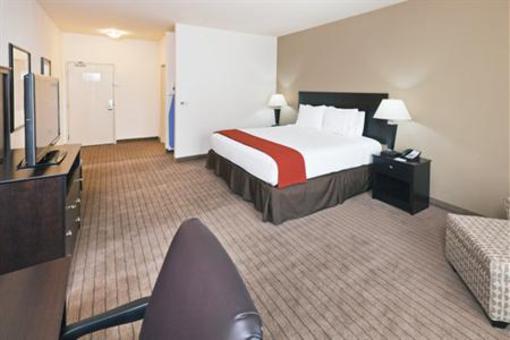 фото отеля Holiday Inn Express & Suites El Paso Airport Area