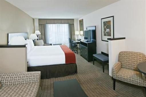 фото отеля Holiday Inn Express & Suites El Paso Airport Area