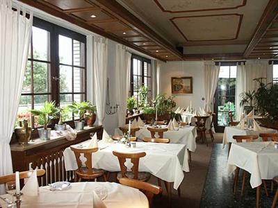 фото отеля Hotel Zur Heide Aachen