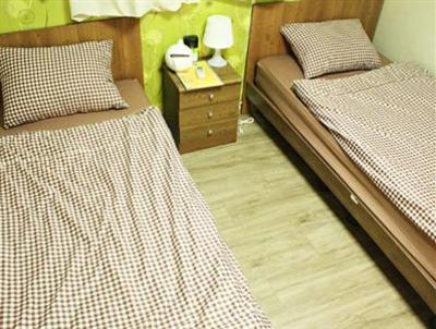 фото отеля Lee&No Guesthouse