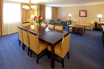фото отеля Sheraton North Houston at George Bush Intercontinental