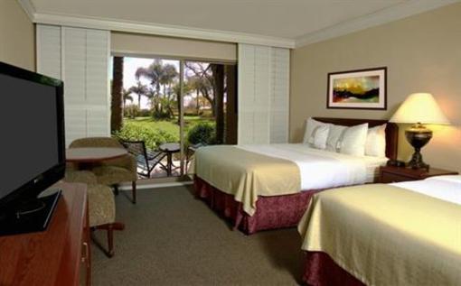 фото отеля Holiday Inn San Diego-Bayside