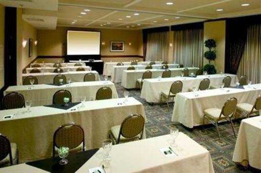 фото отеля Holiday Inn San Diego-Bayside