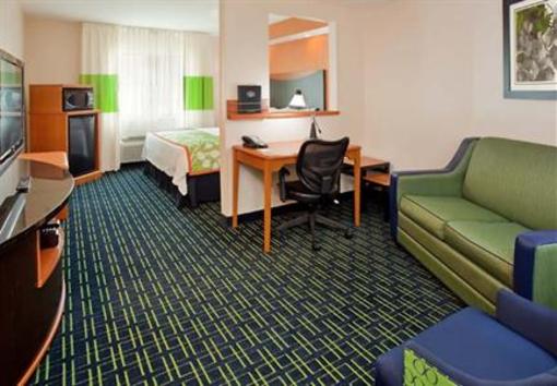 фото отеля Fairfield Inn & Suites Houston I-10 West / Energy Corridor