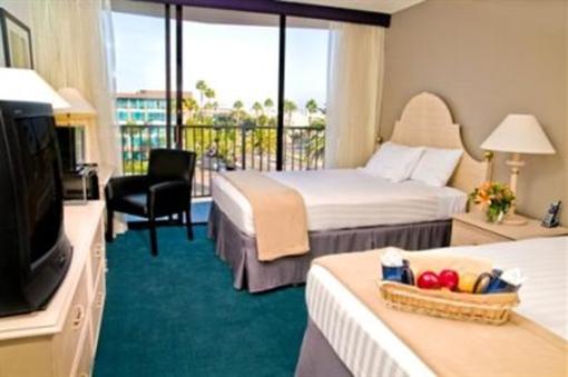 фото отеля BEST WESTERN Yacht Harbor Hotel