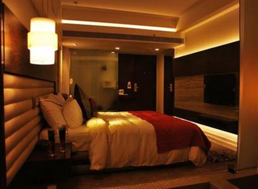 фото отеля Maya Hotel Chandigarh