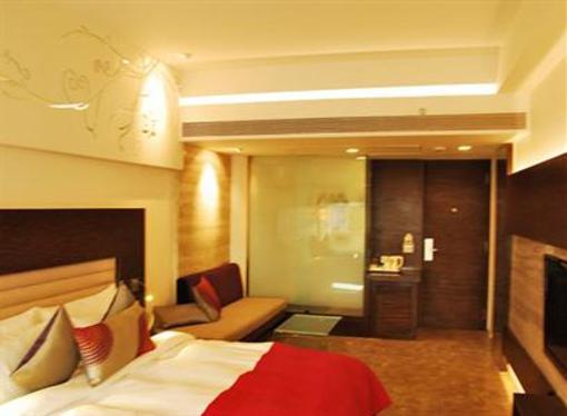 фото отеля Maya Hotel Chandigarh