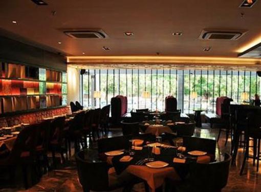 фото отеля Maya Hotel Chandigarh
