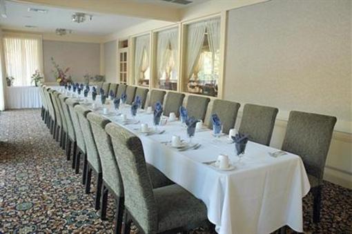 фото отеля Crowne Plaza Oakland South Union City