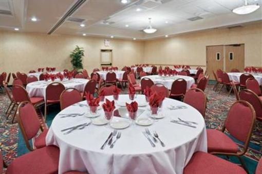 фото отеля Crowne Plaza Oakland South Union City