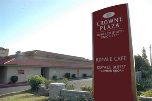 фото отеля Crowne Plaza Oakland South Union City