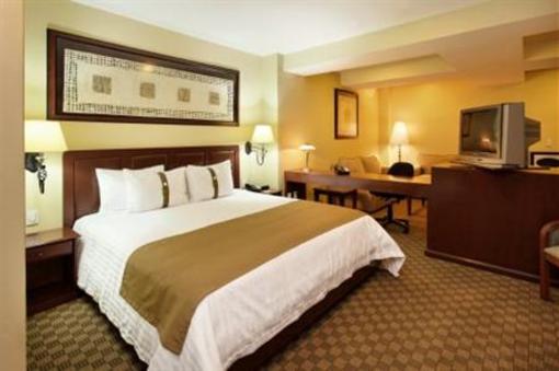 фото отеля Holiday Inn Hotel & Suites Zona Rosa