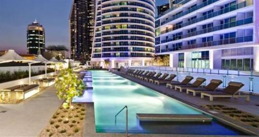 фото отеля Hilton Surfers Paradise Hotel & Residences