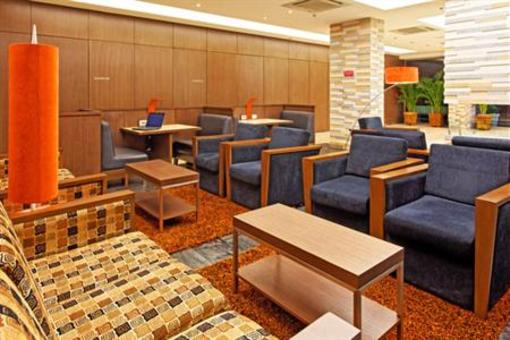 фото отеля Holiday Inn Express Bogota