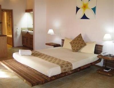 фото отеля Anchorage Beach Resort