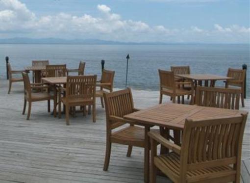 фото отеля Anchorage Beach Resort