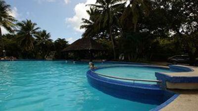 фото отеля Anchorage Beach Resort