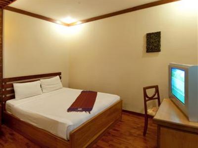 фото отеля Mittapheap Hotel