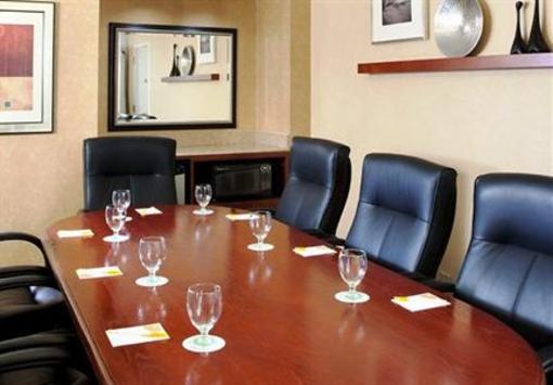 фото отеля Courtyard by Marriott Phoenix North