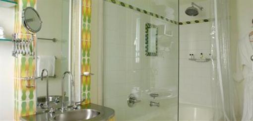 фото отеля The Hotel