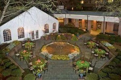фото отеля Doubletree Guest Suites Charlotte / SouthPark