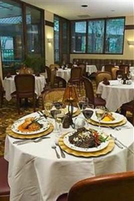 фото отеля Doubletree Guest Suites Charlotte / SouthPark