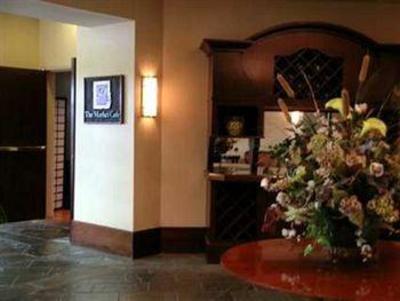 фото отеля Doubletree Guest Suites Charlotte / SouthPark