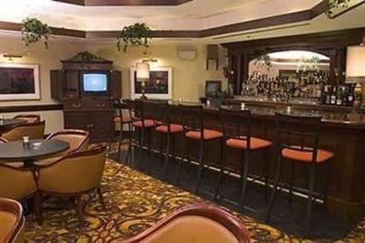 фото отеля Doubletree Guest Suites Charlotte / SouthPark