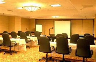 фото отеля Doubletree Guest Suites Charlotte / SouthPark