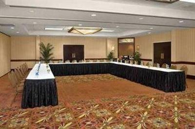 фото отеля Doubletree Guest Suites Charlotte / SouthPark
