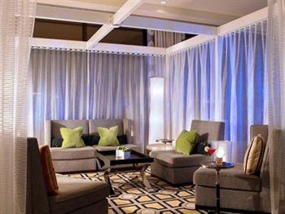 фото отеля Sheraton Universal Hotel