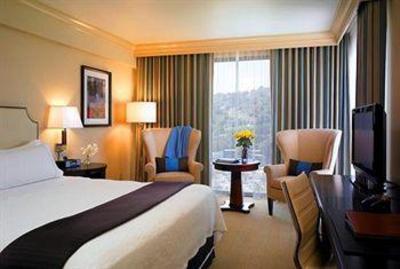 фото отеля Sheraton Universal Hotel