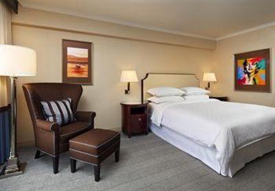 фото отеля Sheraton Universal Hotel