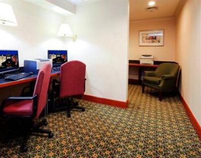 фото отеля Staybridge Suites Raleigh-Durham Airport