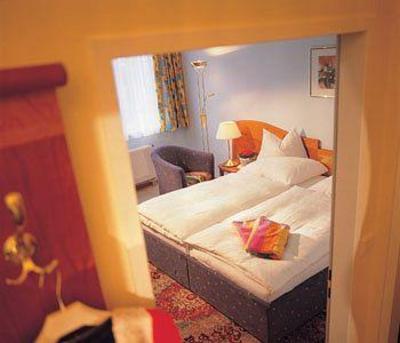 фото отеля Stoiser's Hotel Garni