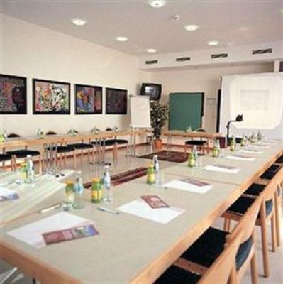 фото отеля Stoiser's Hotel Garni