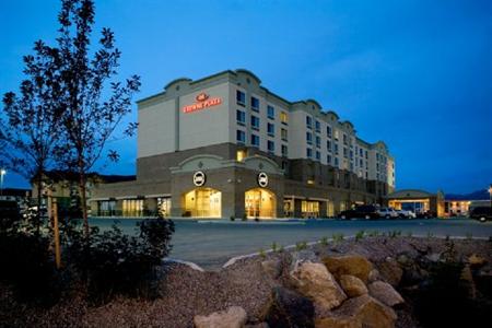 фото отеля Crowne Plaza Anchorage-Midtown