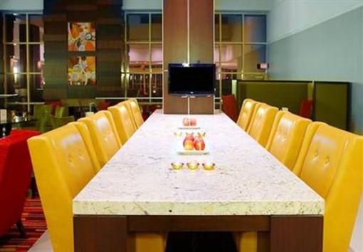 фото отеля Minneapolis Marriott Southwest