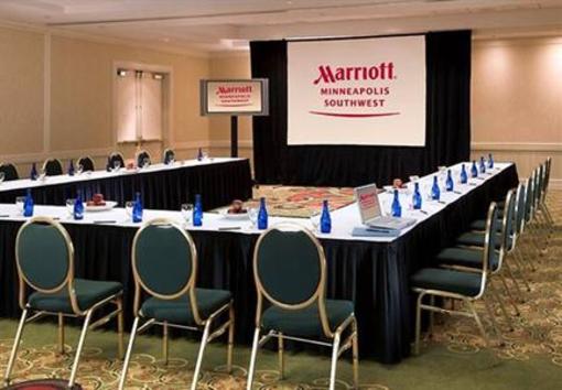 фото отеля Minneapolis Marriott Southwest