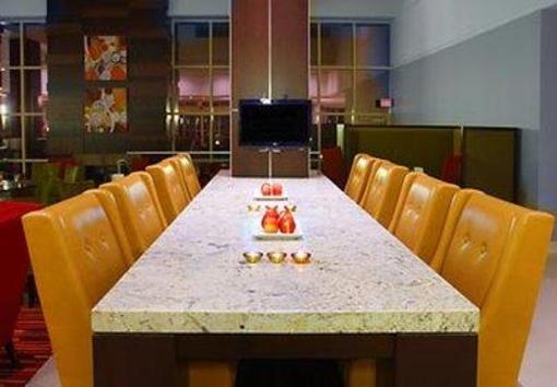 фото отеля Minneapolis Marriott Southwest
