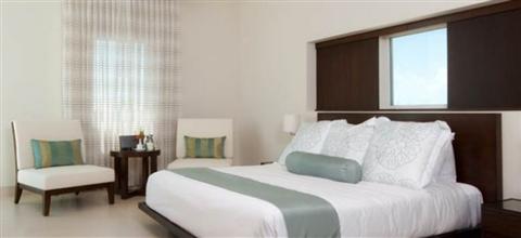 фото отеля Gansevoort Turks and Caicos