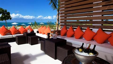 фото отеля Gansevoort Turks and Caicos
