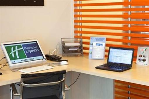 фото отеля Holiday Inn Express Reggio Emilia
