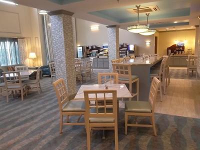 фото отеля Holiday Inn Express Hotel & Suites Brookhaven