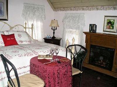 фото отеля Arbor Lights Bed and Breakfast