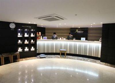 фото отеля Nine Tree Hotel