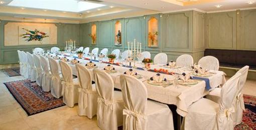 фото отеля Landhotel Reschenhof Mils