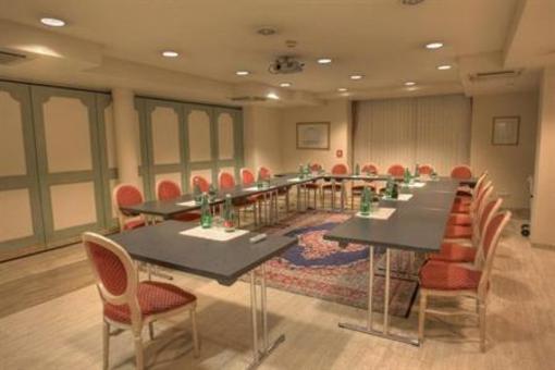 фото отеля Landhotel Reschenhof Mils